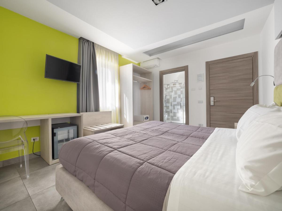Orange Suites - De Vivo Realty Соренто Екстериор снимка