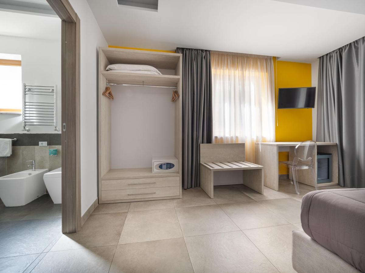 Orange Suites - De Vivo Realty Соренто Екстериор снимка