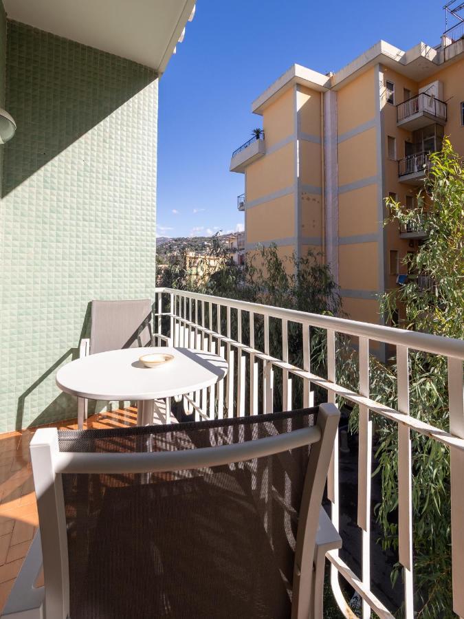 Orange Suites - De Vivo Realty Соренто Екстериор снимка