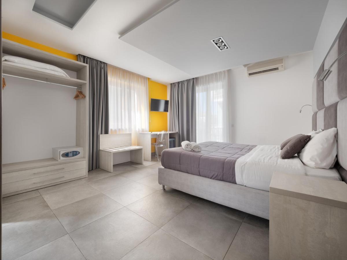 Orange Suites - De Vivo Realty Соренто Екстериор снимка